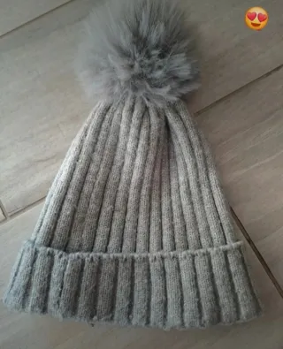 Berretta grigia glitterata tg 2-3 anni