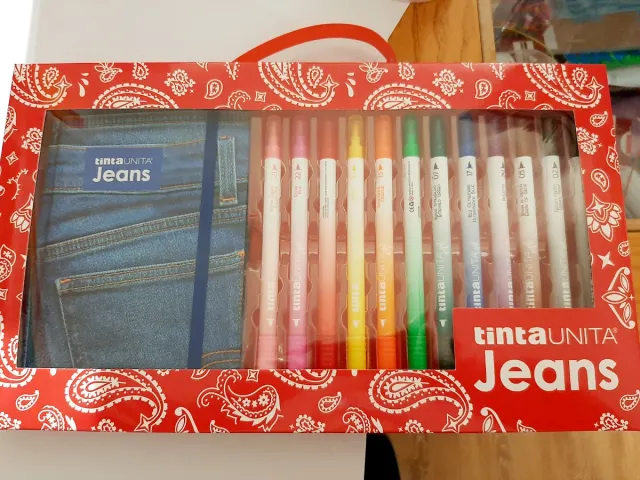 Set 12 pennarelli tintaUNITA Jeans + Notebook
