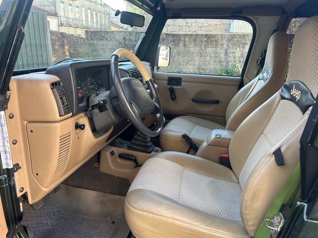 Jeep Wrangler TJ 4.0 Manual