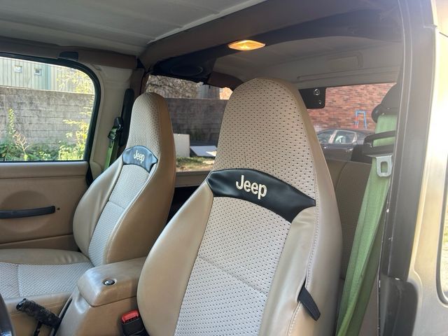 Jeep Wrangler TJ 4.0 Manual