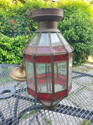 Lanterna ottone e vetro rosso