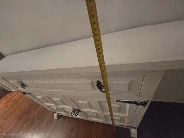 Taquillón antiguo blanco con espejo