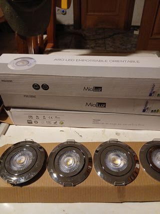 15 Focos LED empotrables a estrenar