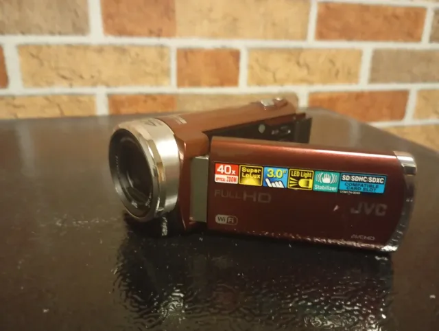 Cámara JVC Full HD 40x Zoom WiFi