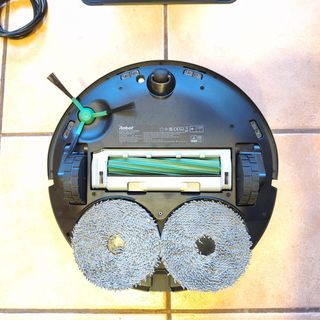 Roomba 405 con Auto Wash.