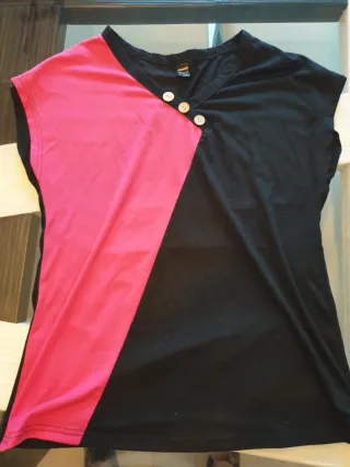 Maglietta Droimp bicolore fucsia/nera taglia XS