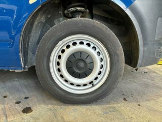 Volkswagen Transporter Furgón Batalla Corta 2.0 TDI EU6 SCR BMT 75 kW (102 CV) 5 Vel. 2.800