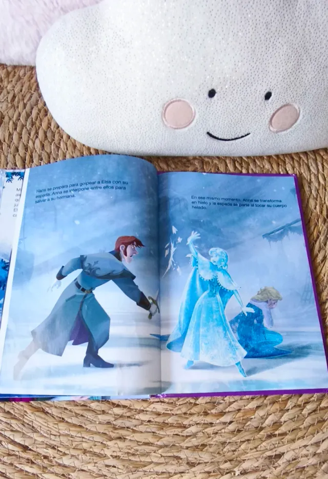 Puzzle y cuento Frozen