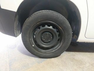 Peugeot Partner 1.5 HDI FURGON 100CV