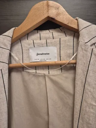 Americana rayas Stradivarius beige/negro