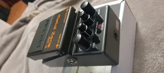 Boss MT-2 Metal Zone Pedal Distorsión Guitarra