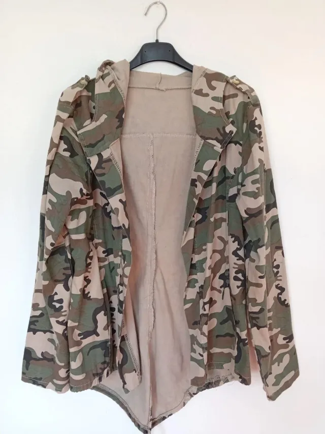 Parka Camuflaje Beige y Verde