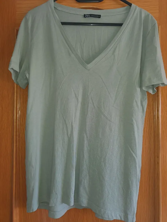 Camiseta Zara verde manga corta mujer
