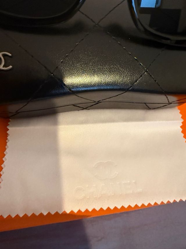 Gafas de Sol Chanel Negras