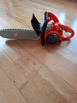 Motodierra de juguete Home Depot