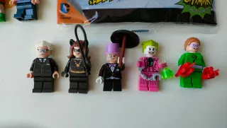 LEGO 76052 + 30603 Batman Classic Batcave