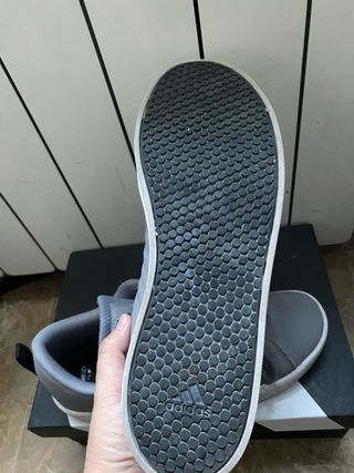 Zapatillas Adidas niño Talla 38 2/3