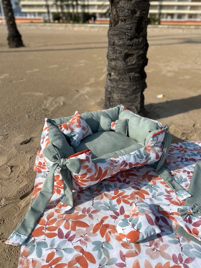 Cama perro reversible M + accesorios