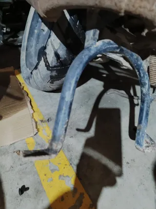 CABALLETE CENTRAL DERBI ATLANTIS 50