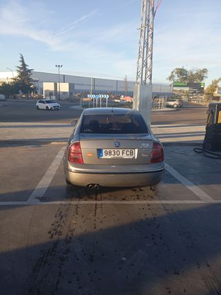 Skoda Superb 2006