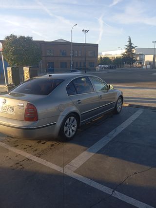Skoda Superb 2006
