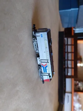 Locomotora ARNOLD