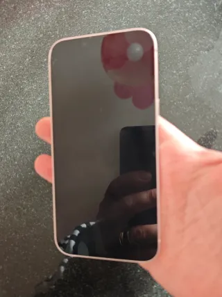 iPhone 13 per pezzi di ricambio