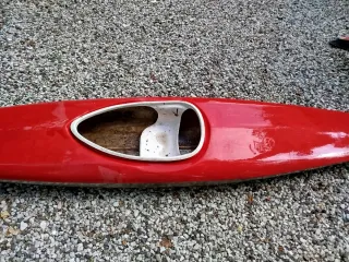 Kayak rosso usato poco