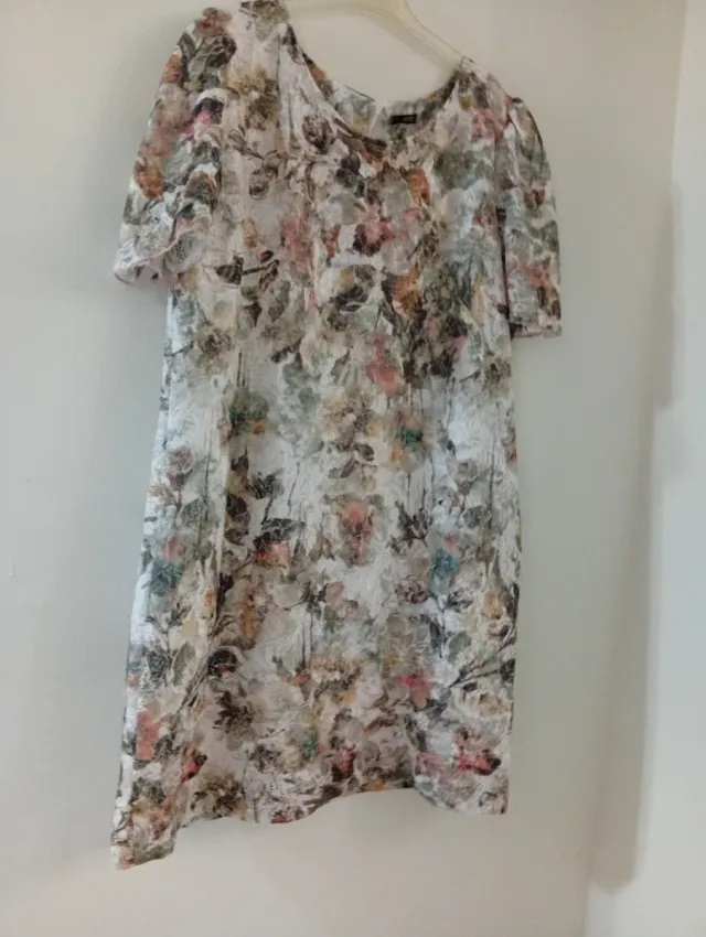 Vestido estampado floral señora