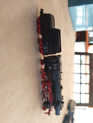 Locomotora ARNOLD