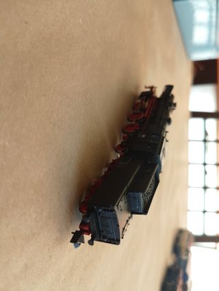 Locomotora ARNOLD