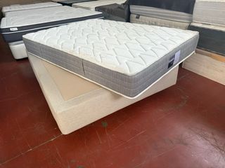 CANAPÉ FIJO Y COLCHON FLEX  ORIÓN 22 VISCO 135x190