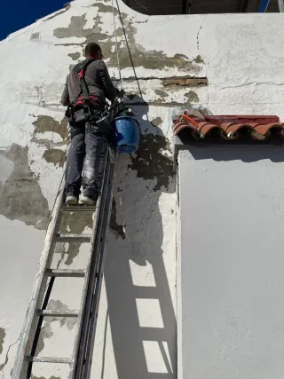Trabajos verticales y pintura