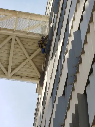 Trabajos verticales y pintura