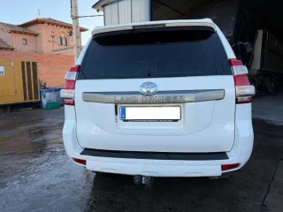 Toyota Land Cruiser 150 2016