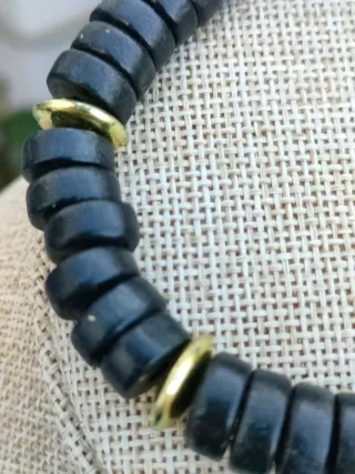 Pulsera elástica cuentas madera y oro