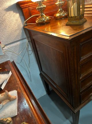 Aparador antiguo nogal con historia