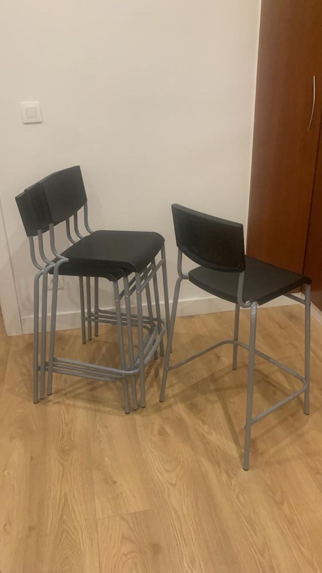Taburetes altos Stig Ikea (pack 4).