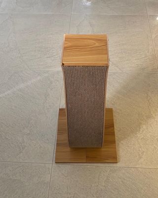 Tiragraffi in cartone e legno