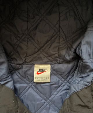 Nike Giacca Vintage Cappuccio Nera