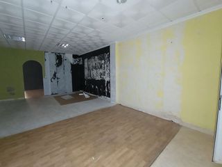 Local comercial en venta en Tomelloso