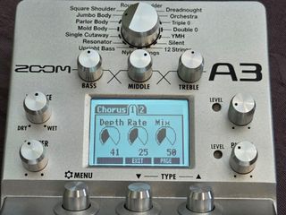 Pedale effetti rimodellato per chitarra acustica Zoom A3