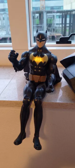 Figura Batman y Coche Batmobile