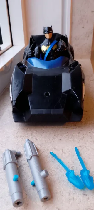 Figura Batman y Coche Batmobile