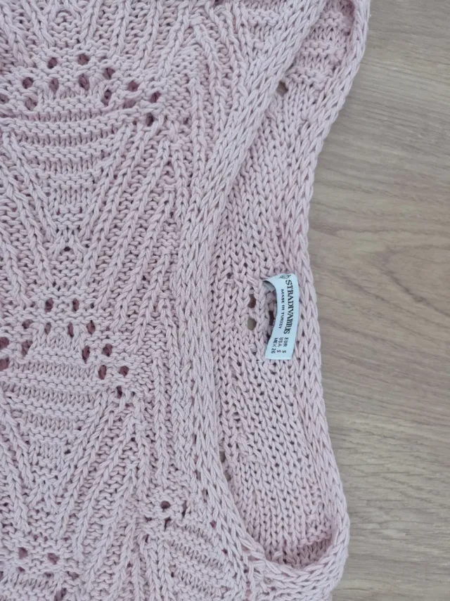 Top crochet Stradivarius rosa palo talla S