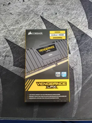 Corsair Vengeance LPX 16GB DDR4 2400MHz