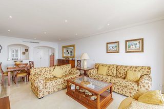 Piso en venta en Benahavís