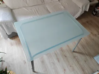 Mesa de comedor cristal y metal