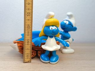 Puffo con letto a rotelle