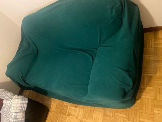 Dos sofás Chaiselongue Polipiel Negro